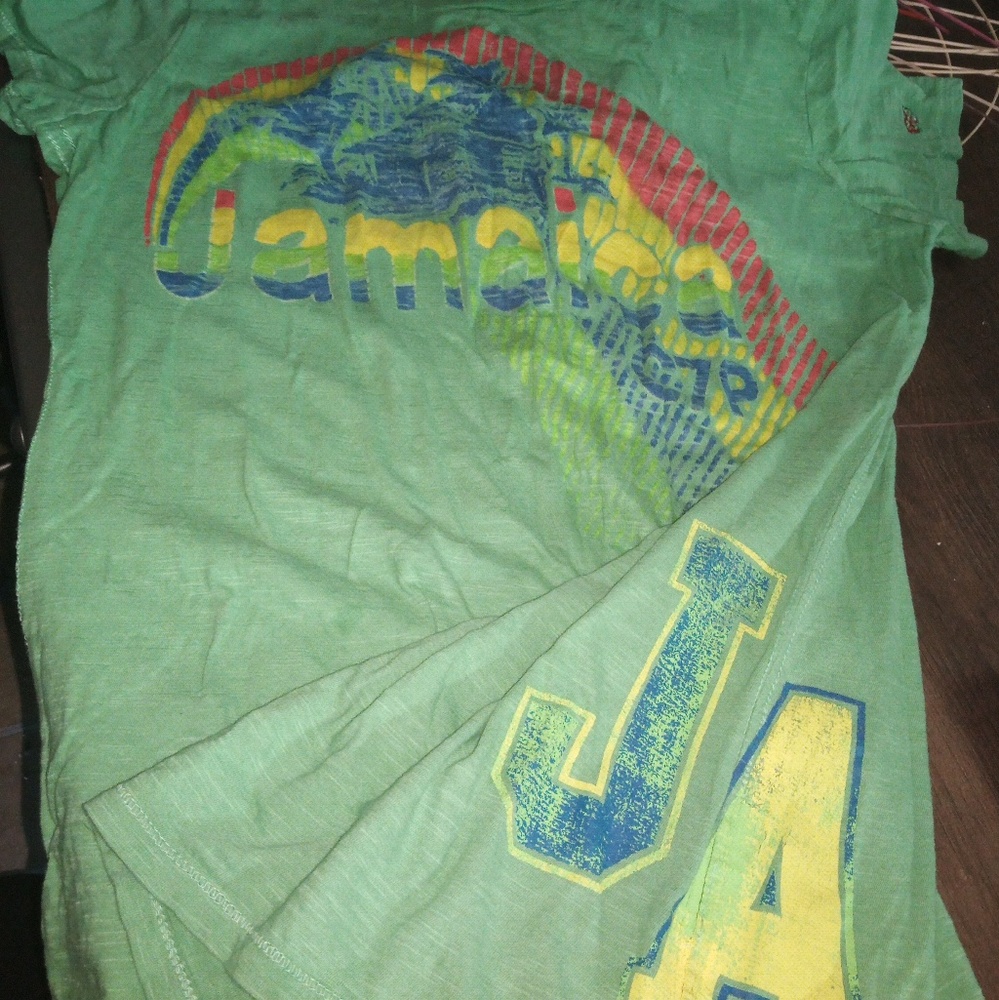 Worn once Jamaica shirt